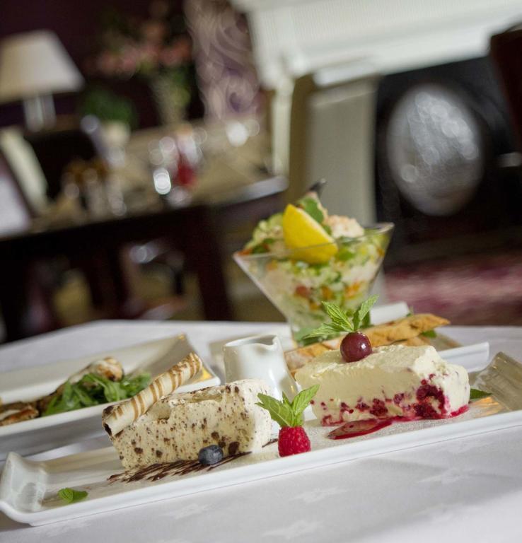 Downe Arms Country Inn Wykeham  Екстер'єр фото